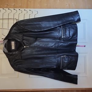 EUC Vintage Jones New York Genuine Leather Jacket